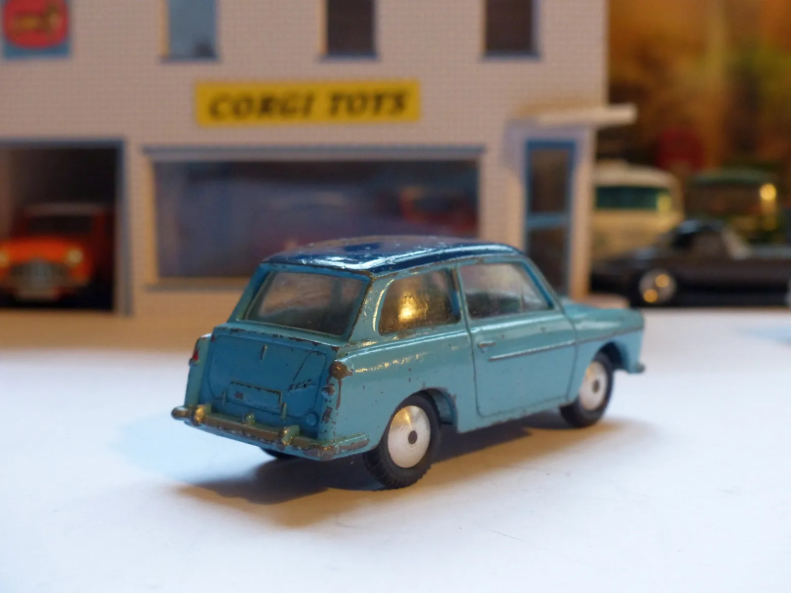 216 Austin A40 (early edition)