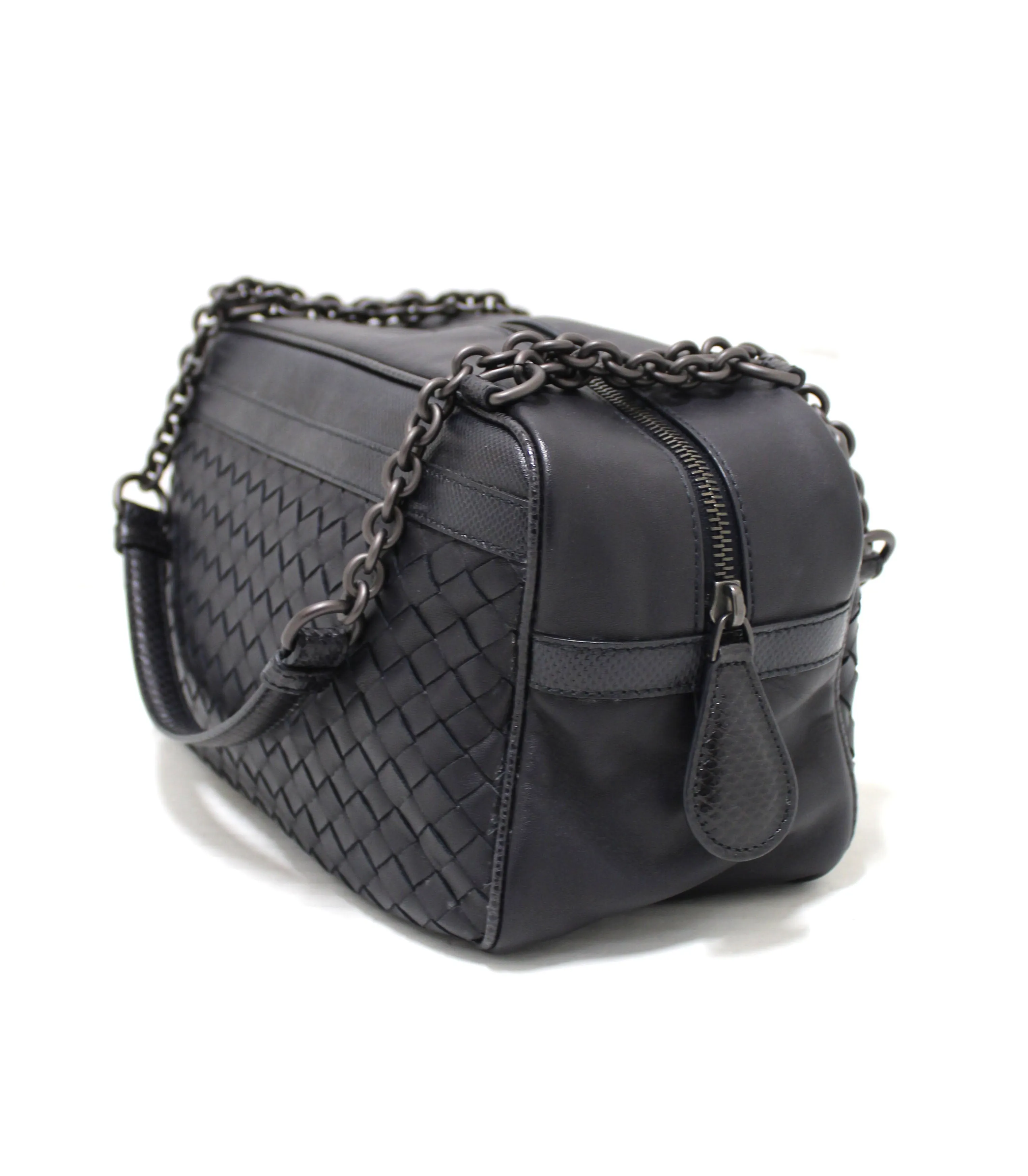 Authentic Bottega Veneta Black Nappa Intrecciato Woven Leather Double Chain Shoulder Bag