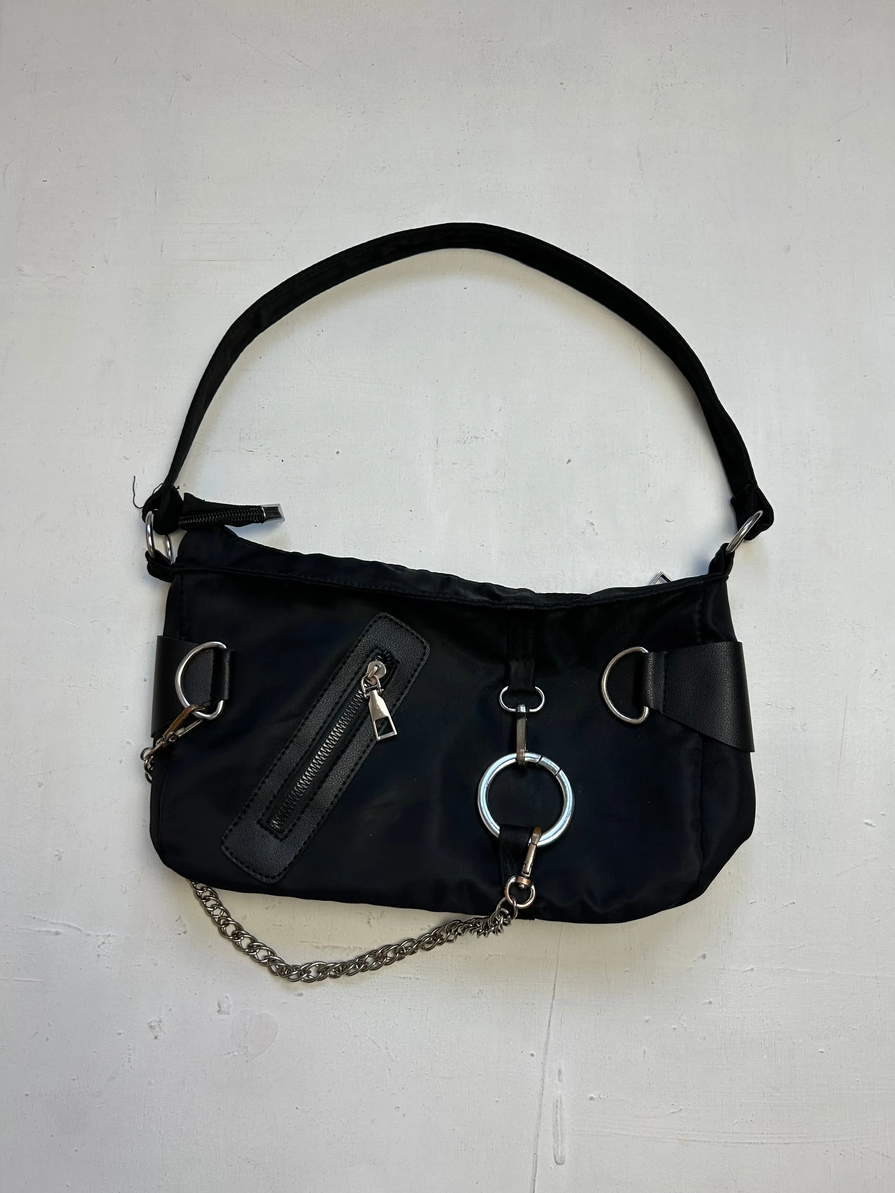 Black chain small shoulder bag