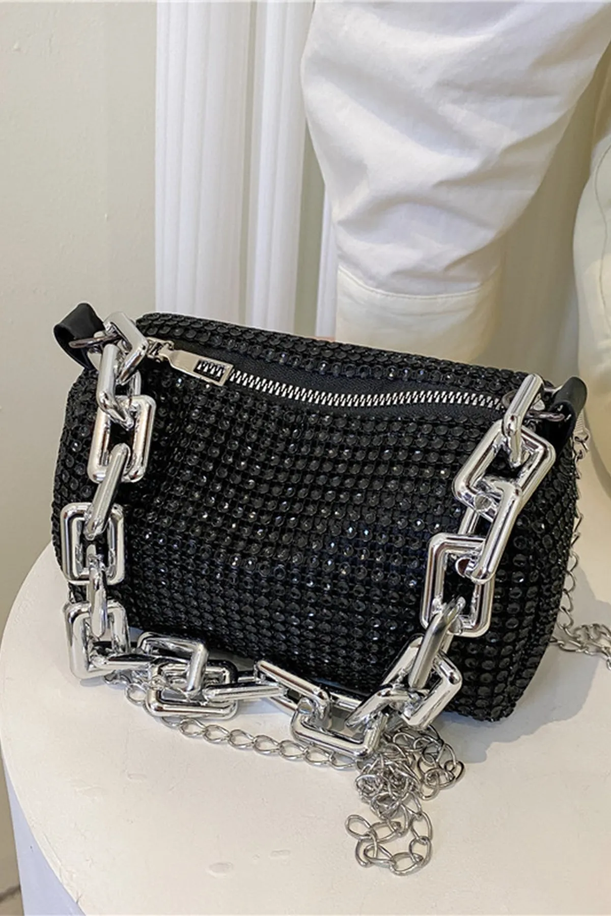 Black Moonstone Versatile Chain Bag - S23 - WHB0076