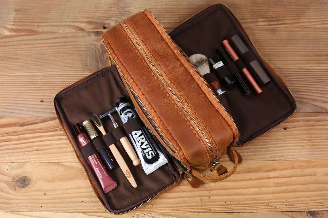 Groomsmen Gifts, Waterproof Leather Toiletry Bag, Personalized Leather Dopp Kit, Men's Shaving Kit, Bridesmaid Gift, Birthday Gift, Father Gift