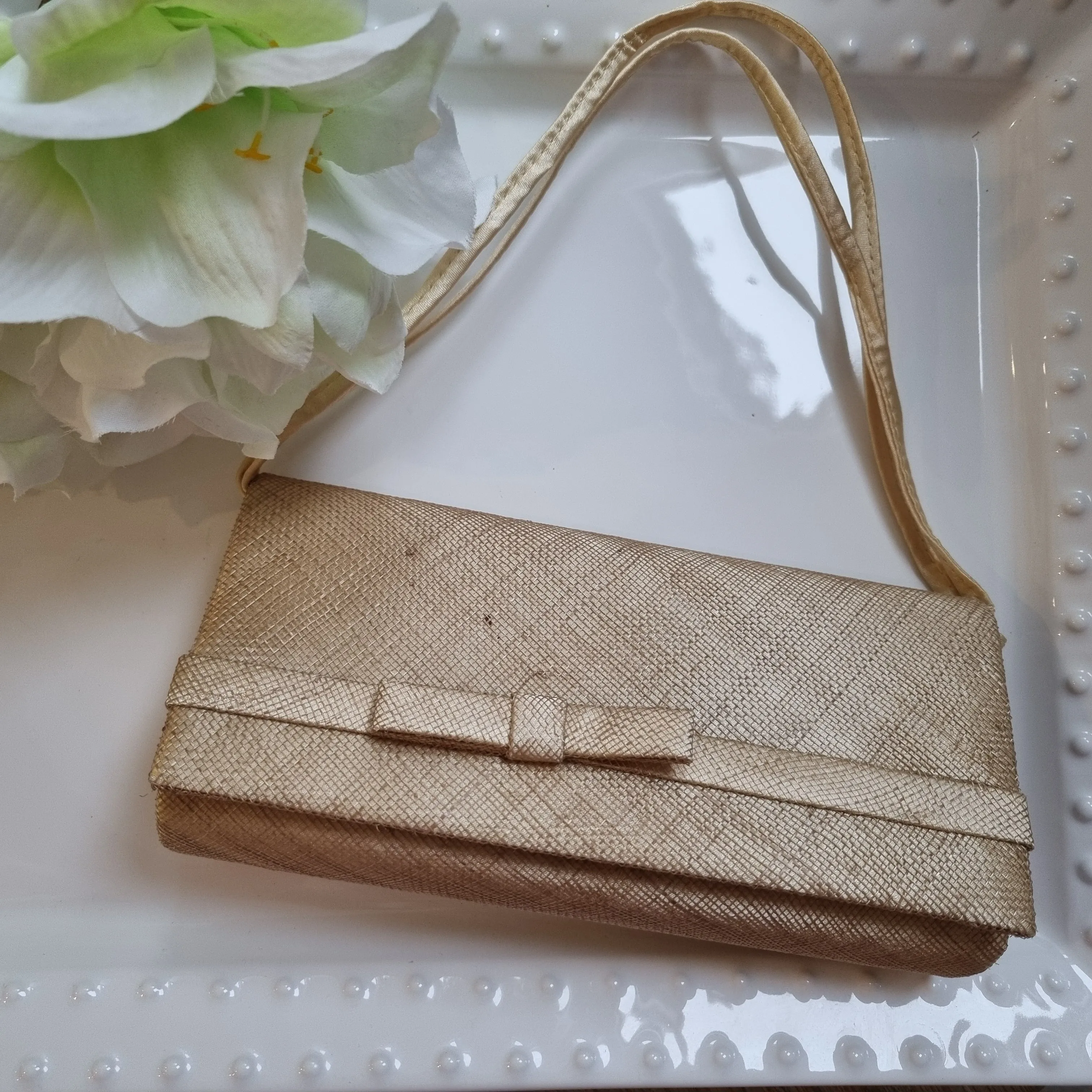 Max and Ellie Handbag Pale Gold AX1/AX2