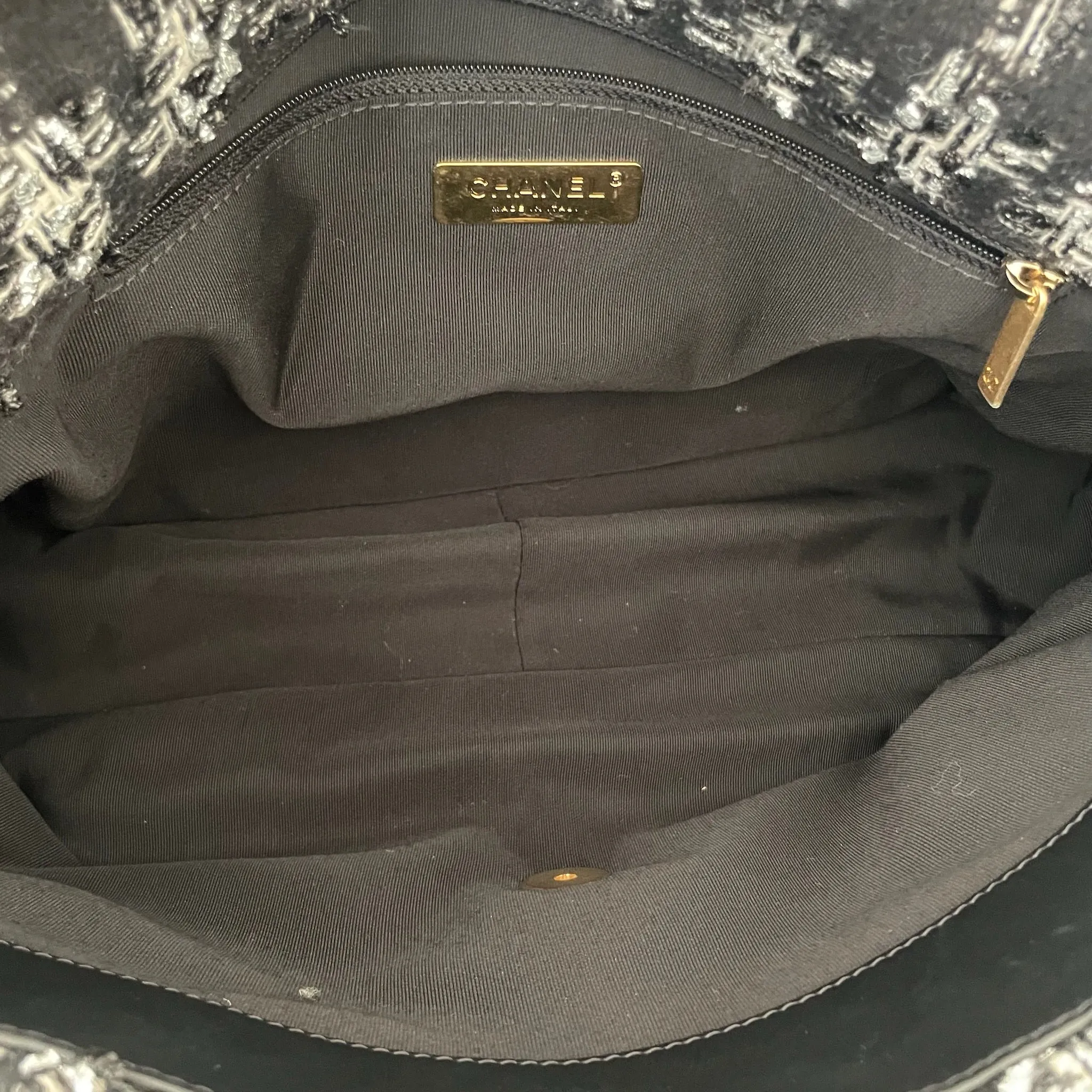 Maxi 19 Tweed Bag