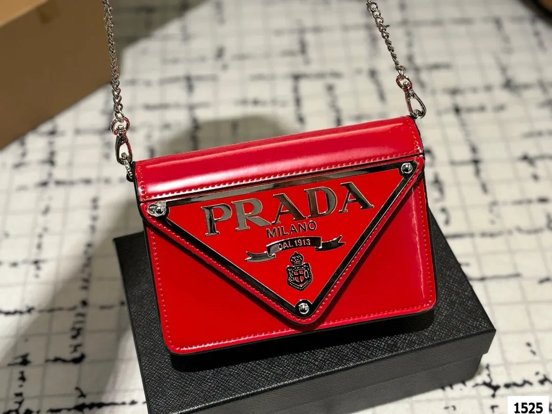 PD322 Prada Mini Bag / 4.7x1.4x7.5inch