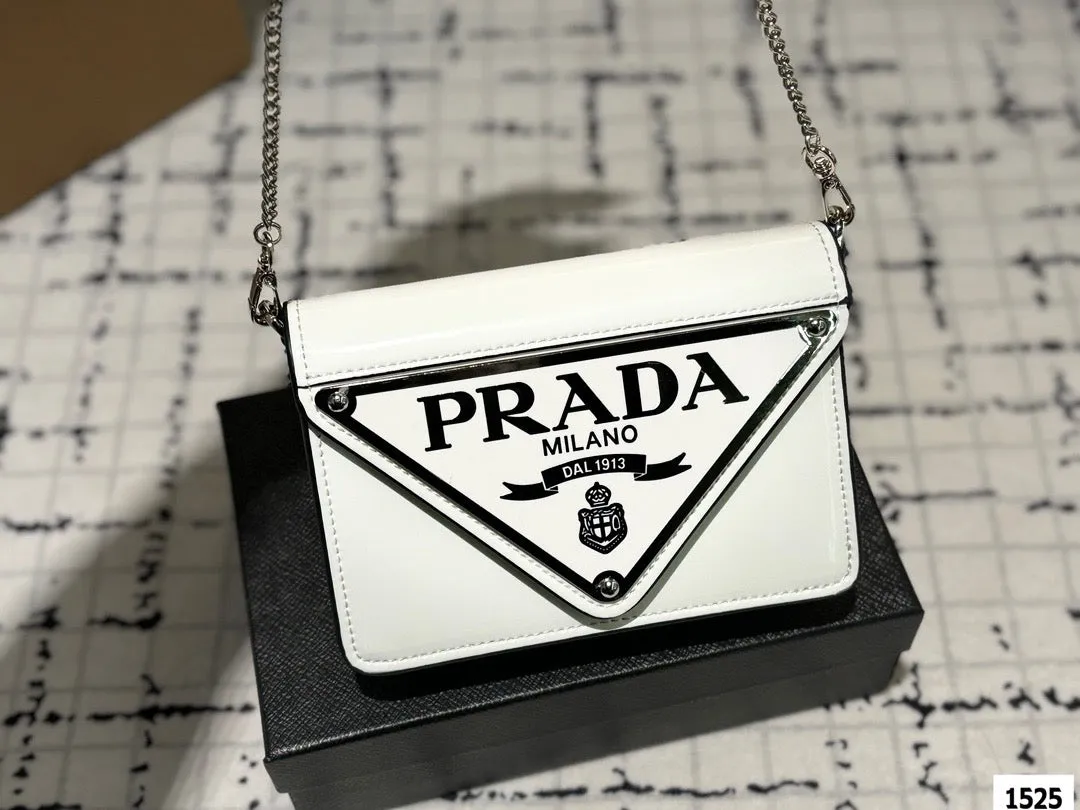 PD322 Prada Mini Bag / 4.7x1.4x7.5inch