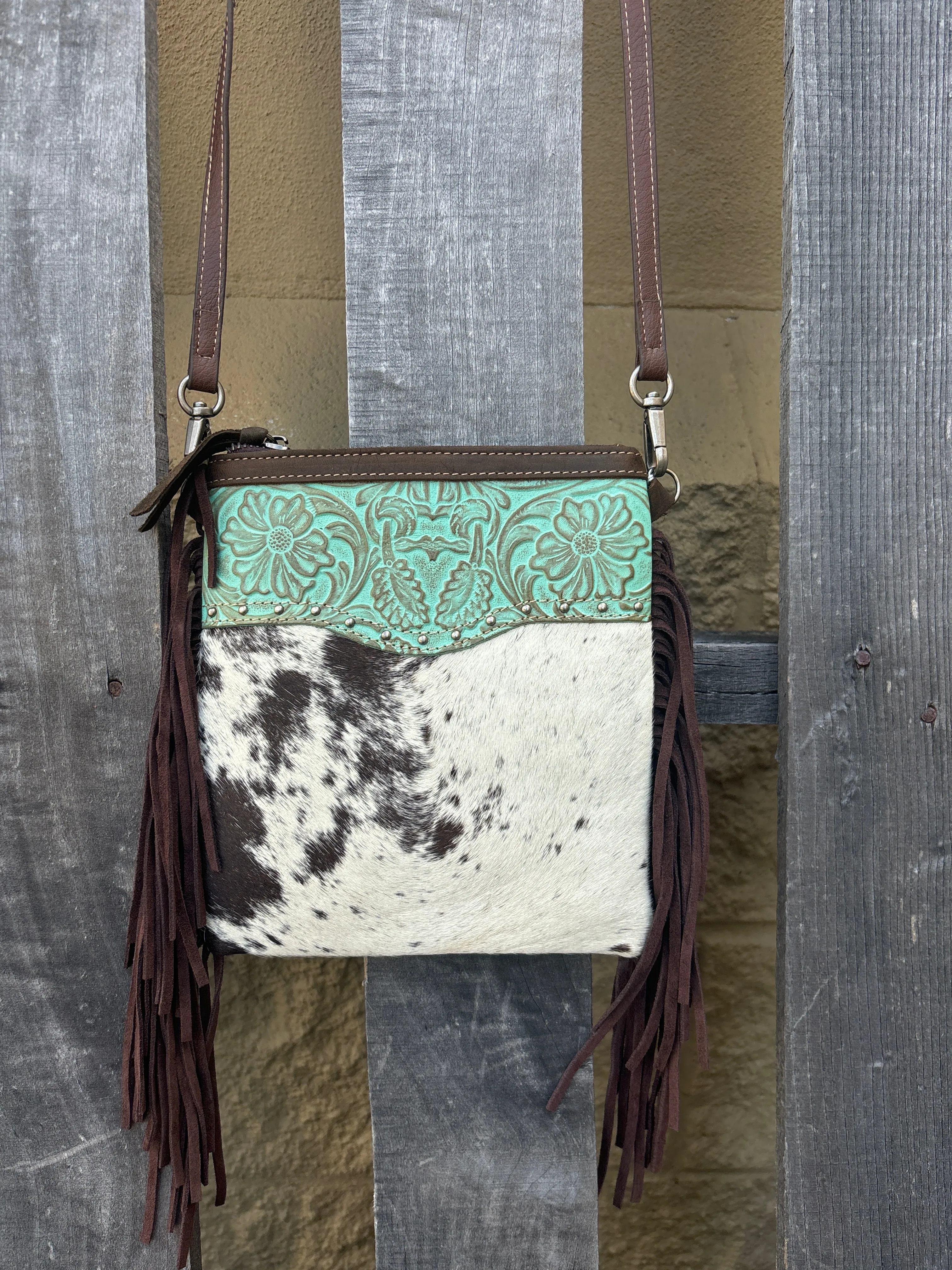 Top Notch Accessories Betty Cowhide Crossbody Fringe Purse In Turquoise