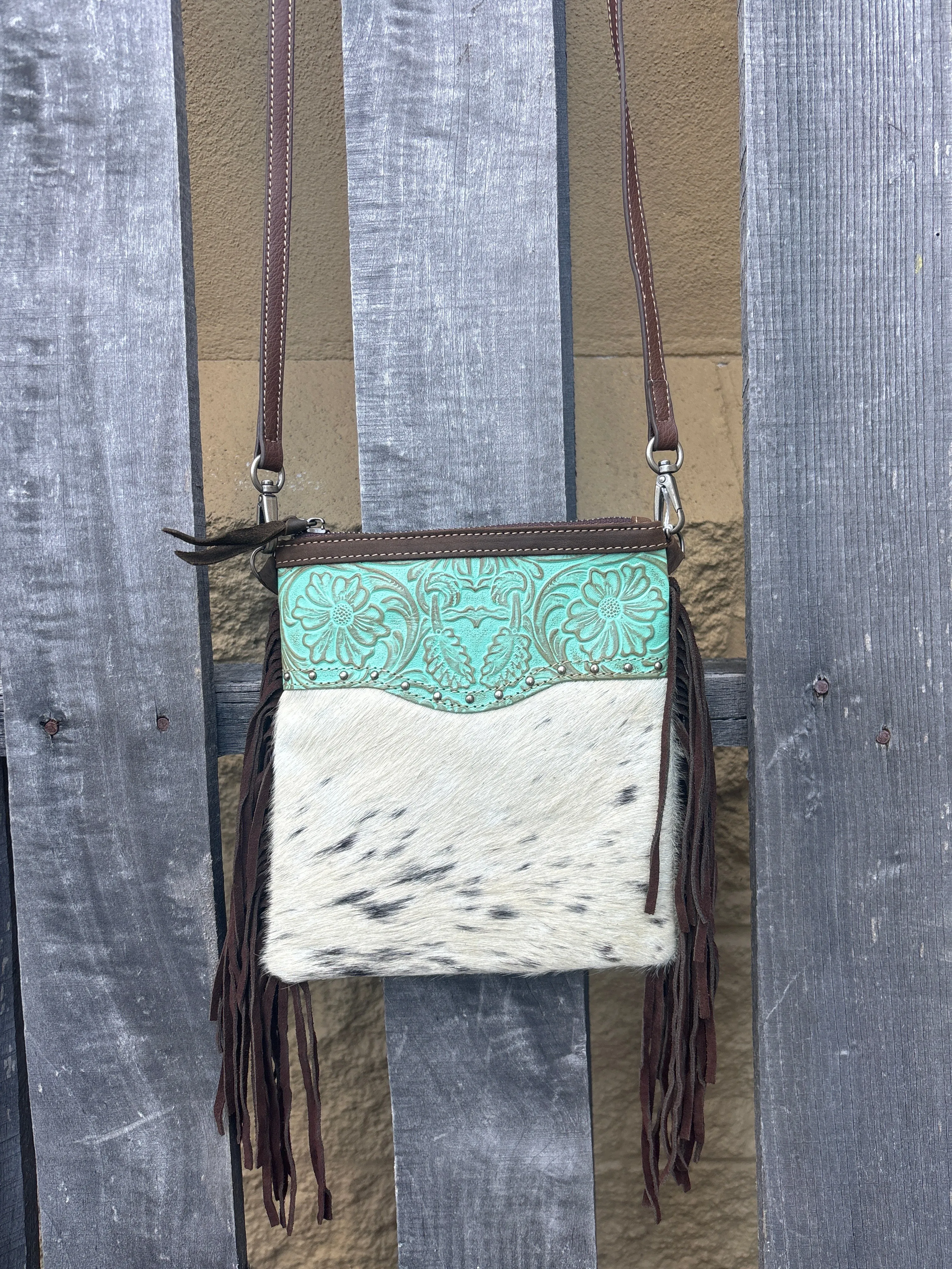 Top Notch Accessories Betty Cowhide Crossbody Fringe Purse In Turquoise