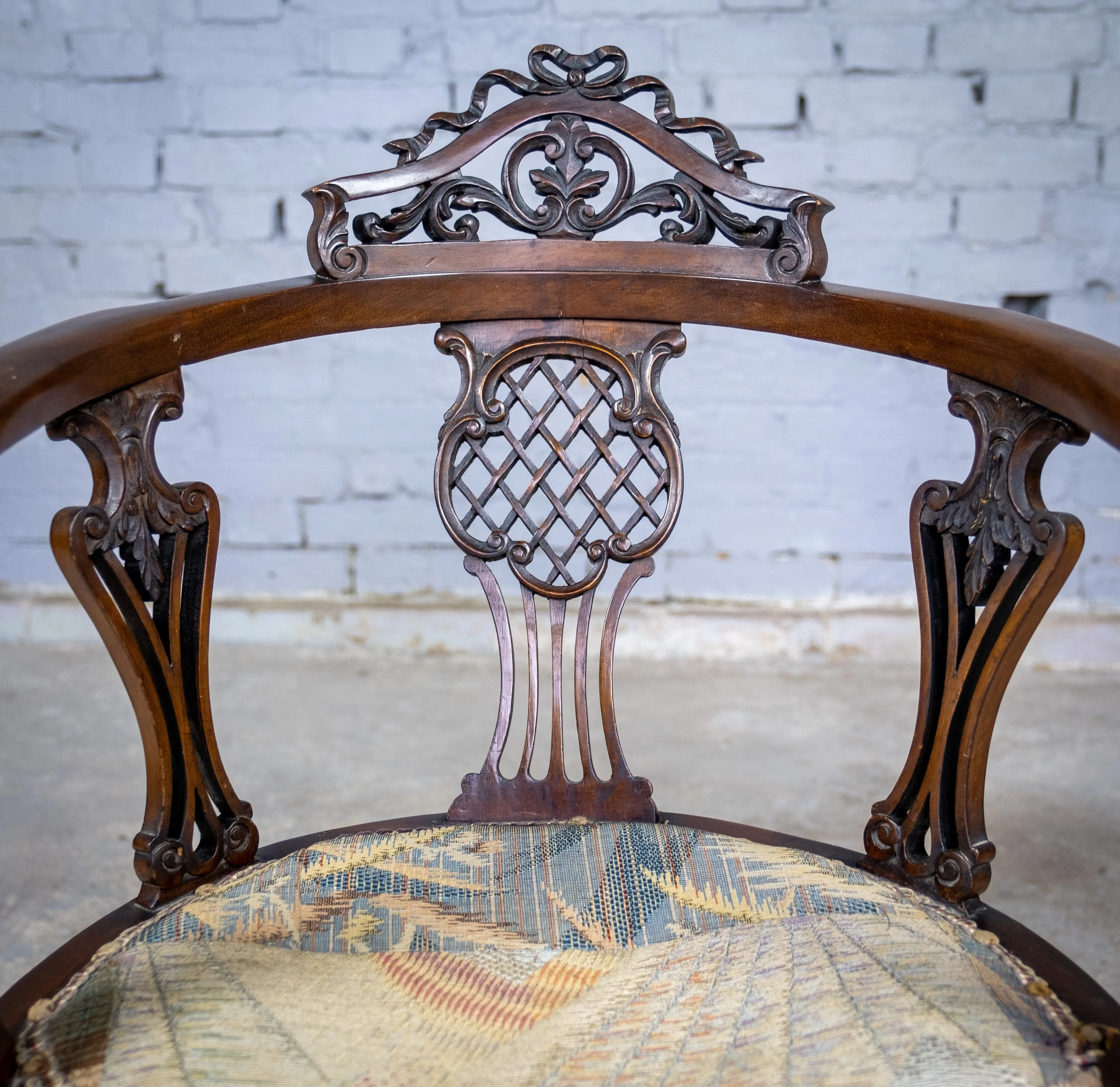 Unusual Victorian Five Leg Mahogany Tub Chair