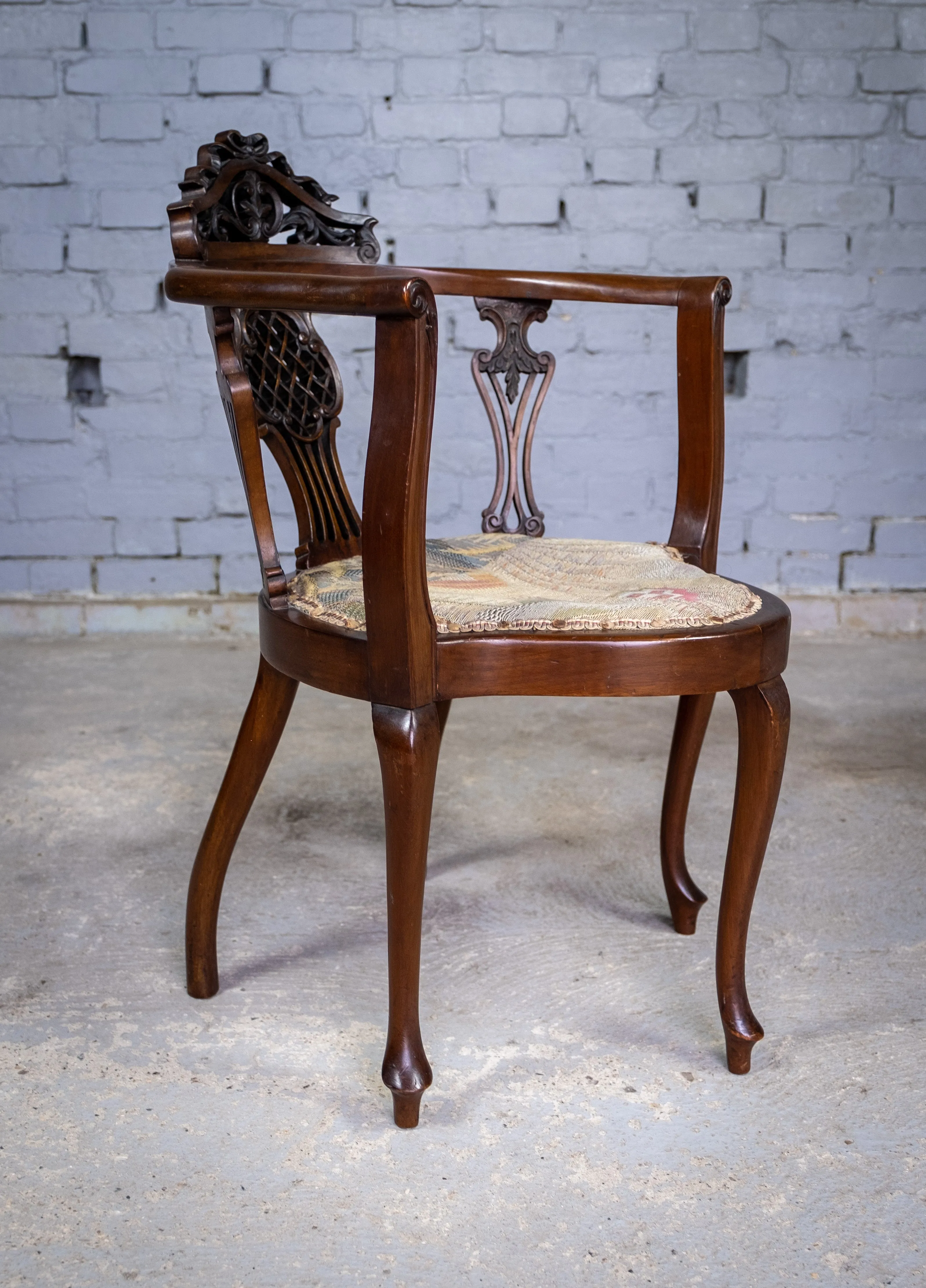 Unusual Victorian Five Leg Mahogany Tub Chair